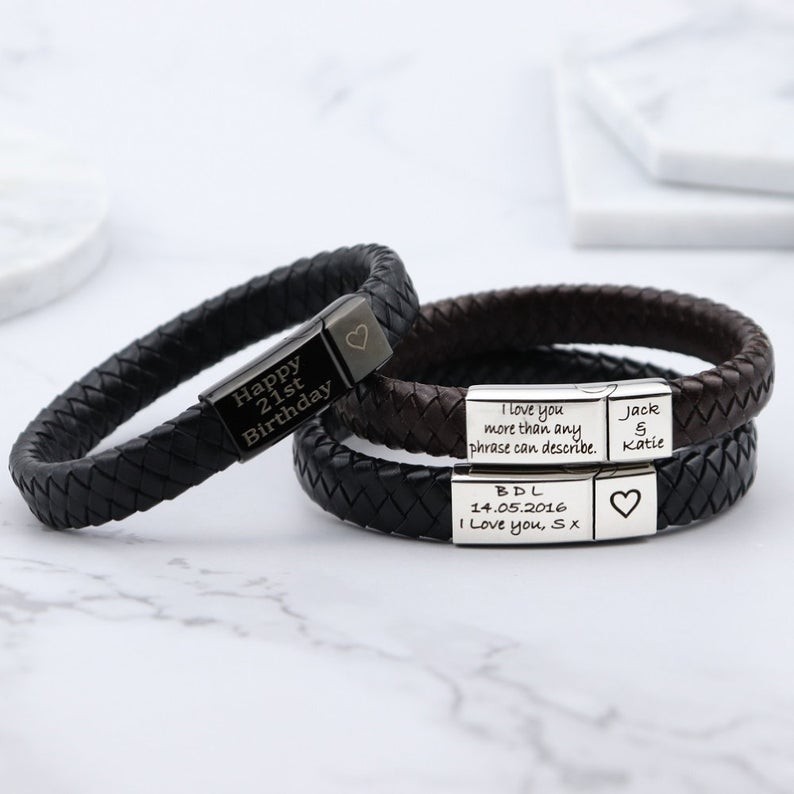 Pulseiras de couro com nome gravado personalizado masculino