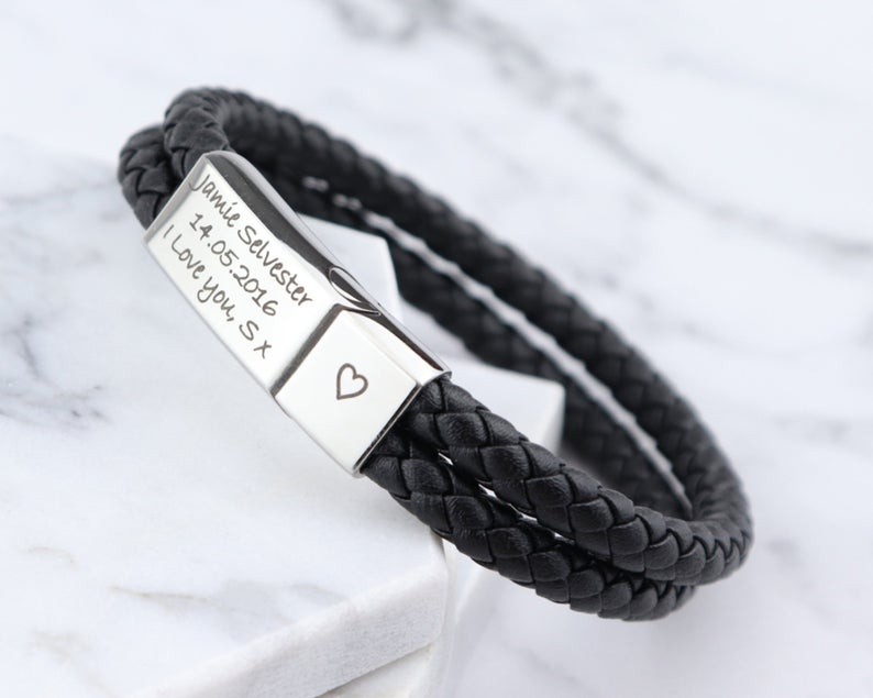 Pulseiras de couro com nome gravado personalizado masculino